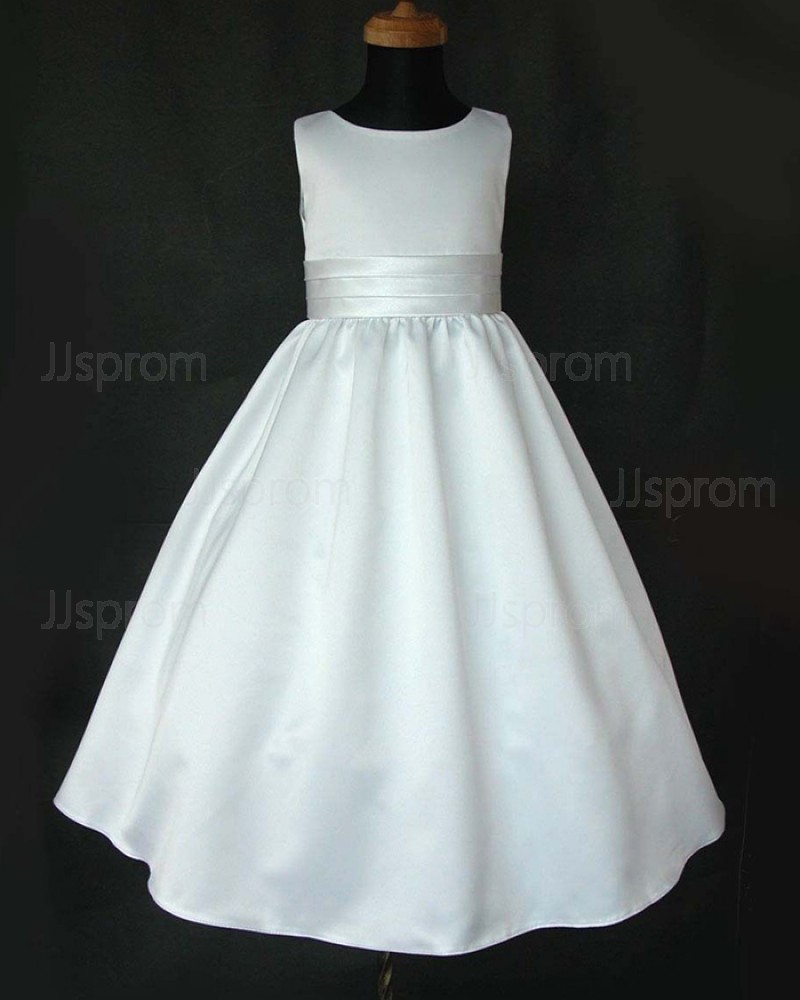 white gown for holy communion